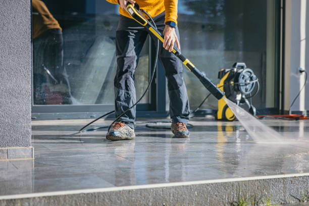 Best Pool Deck Cleaning  in Shorewood Forest, IN